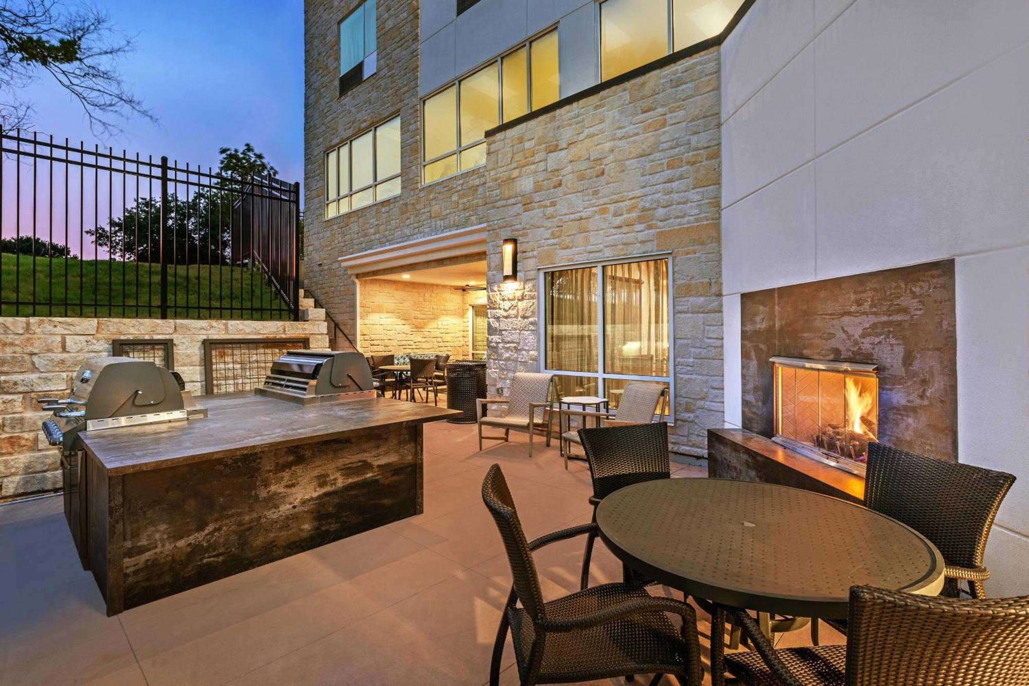 Towneplace Suites By Marriott Austin Northwest The Domain Area エクステリア 写真